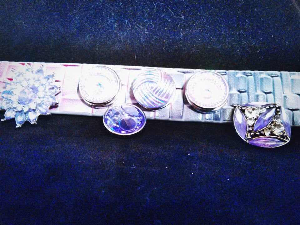 HOT NEW FASHION SNAP AND SWITCH 18mm Snaps LEATHER BRACELET PURPLE with multiple snaps