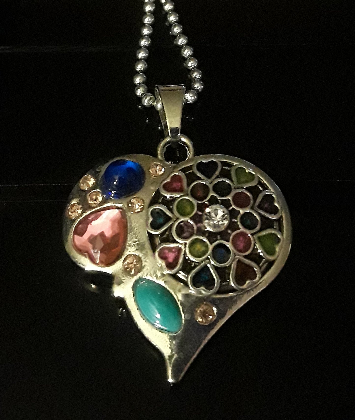 18mm noosa snap heart pendant w multiple colored rhinestones