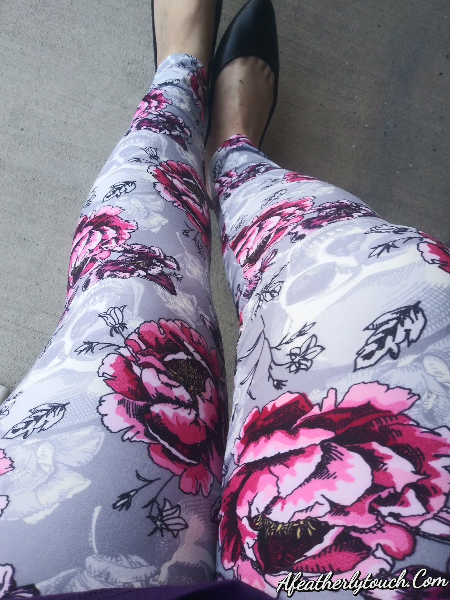 Ghost skulls Buttercream soft leggings