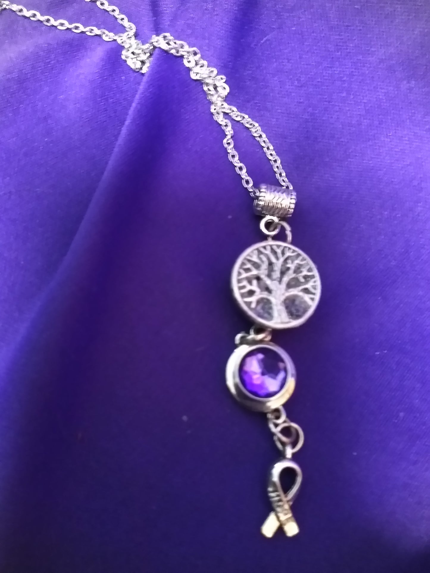 Awareness snap n switch necklace