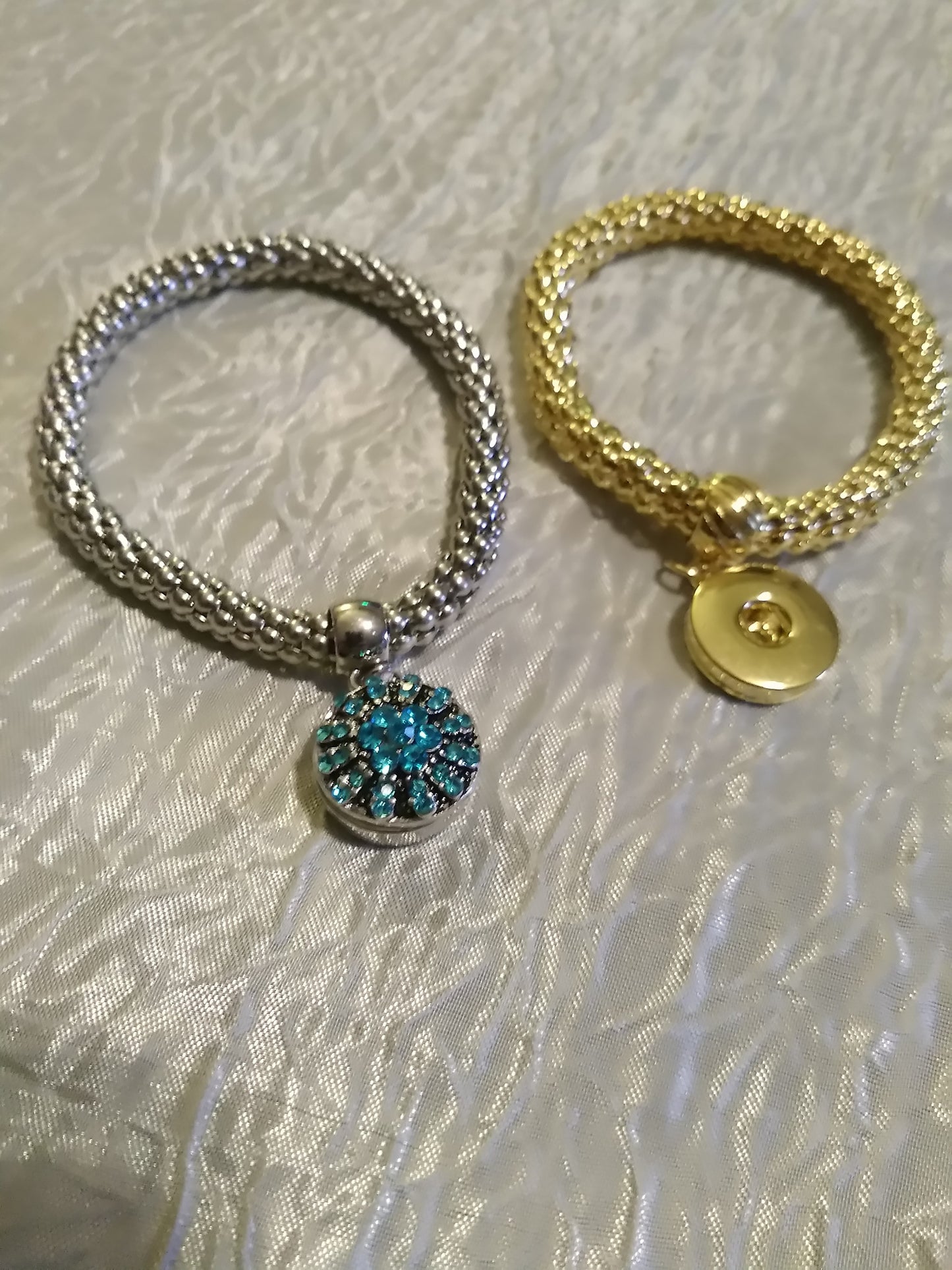 Hot new snap and switch jewelry Bracelet