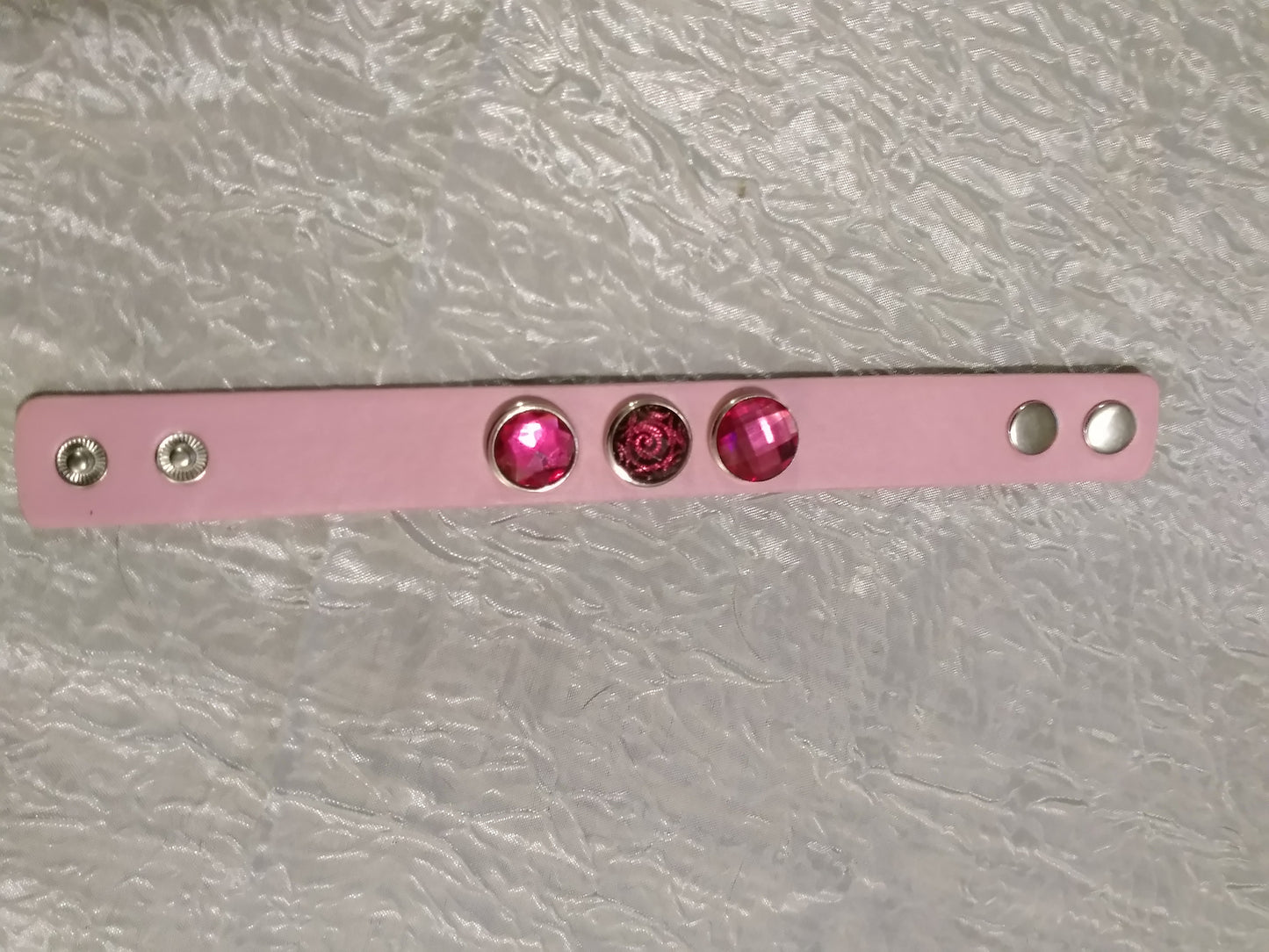 Hot 🔥 new snap jewelry Leather bracelet 18mm snaps red Pink