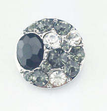 HOT NEW SNAP AND SWITCH 18mm Snaps multiple colors Rhinestone clusters